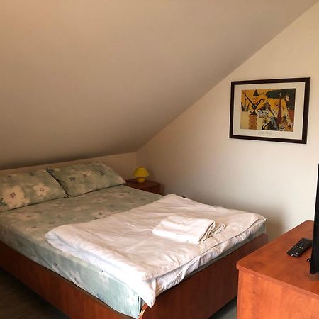 Dom Wczasowy Oliwia Kolobrzeg Bagian luar foto